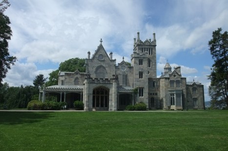 Tarrytown Real Estate