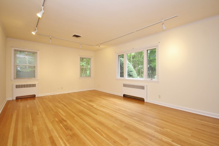 Ardsley Schools With Pool On 1/3 Acre 649,000 Rivertowns Real Estate